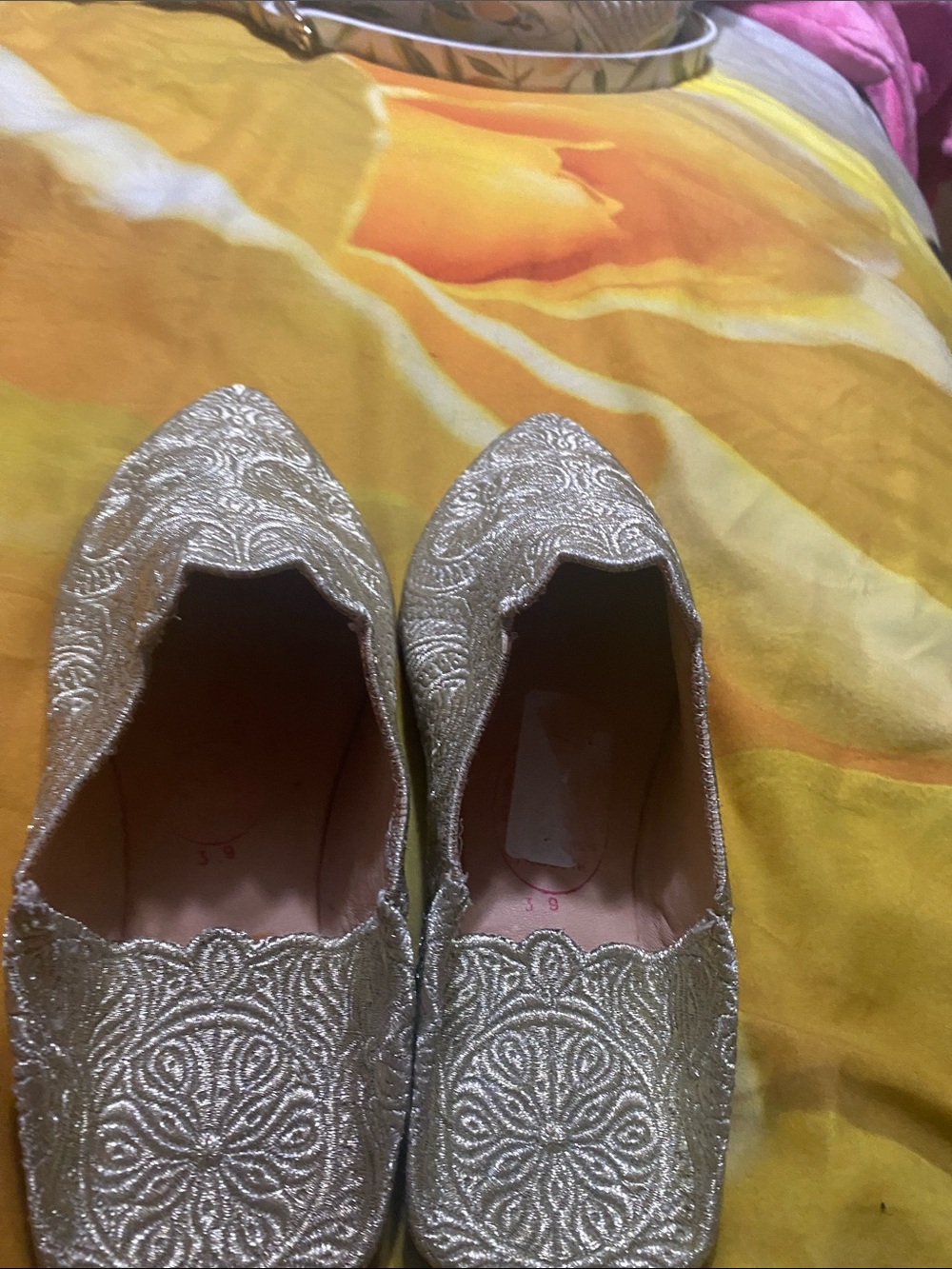 Metallic Embroidered Pointed-Toe Flats - Silver